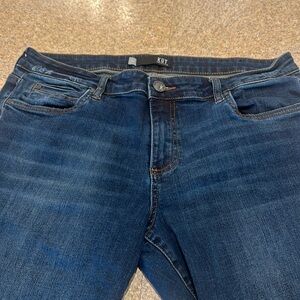 Kut From The Kloth Catherine Boyfriend